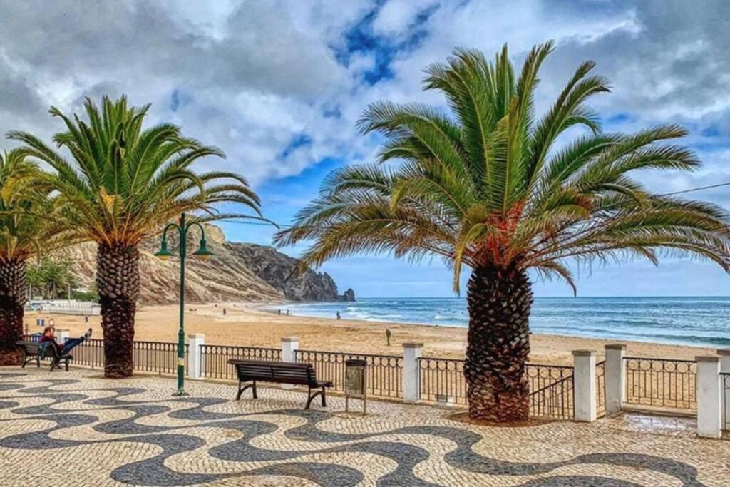 Lovely 2 Bedroom Apartment Including Pool, Stunning Ocean Views & Beach Closeby Luz Dış mekan fotoğraf