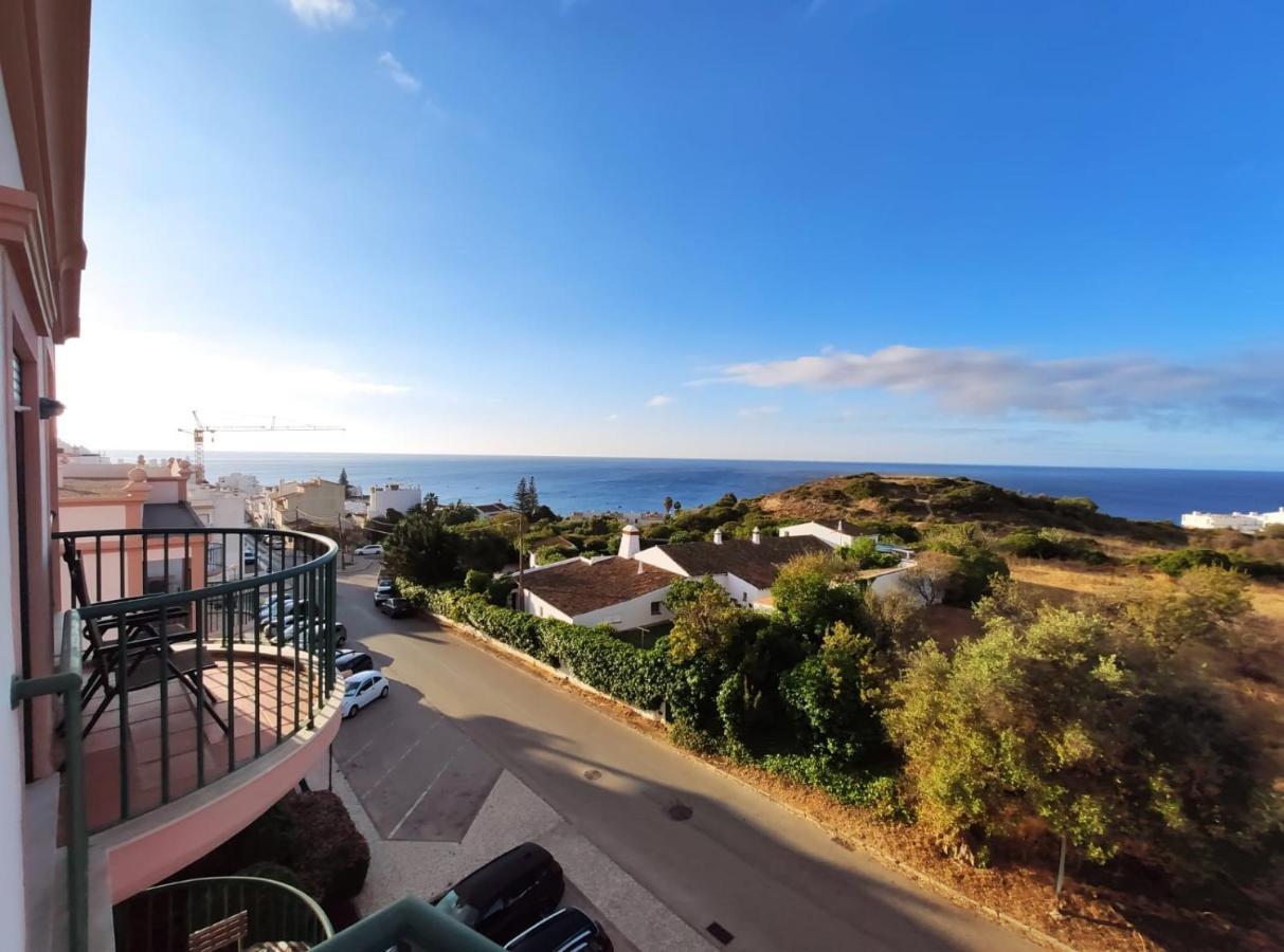 Lovely 2 Bedroom Apartment Including Pool, Stunning Ocean Views & Beach Closeby Luz Dış mekan fotoğraf